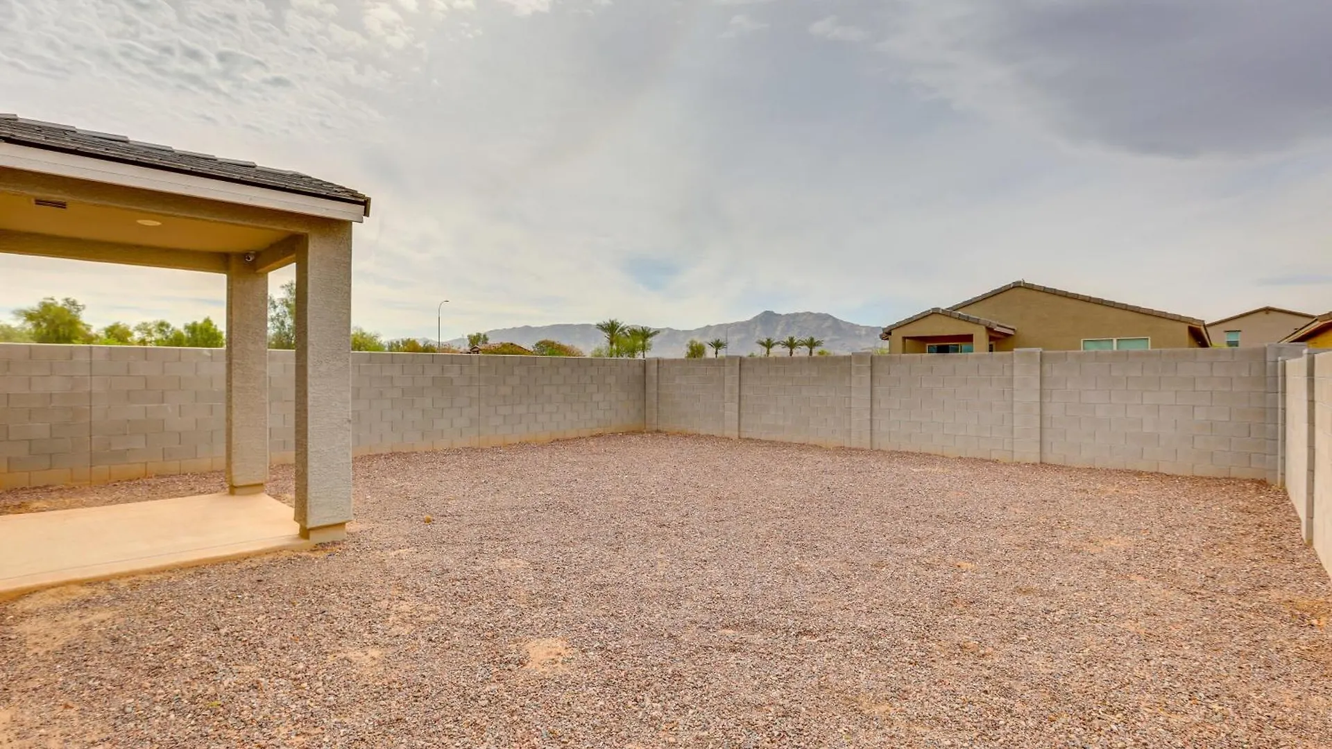 10 Mi To Dtwn Phoenix Chic Family Home Hébergement de vacances